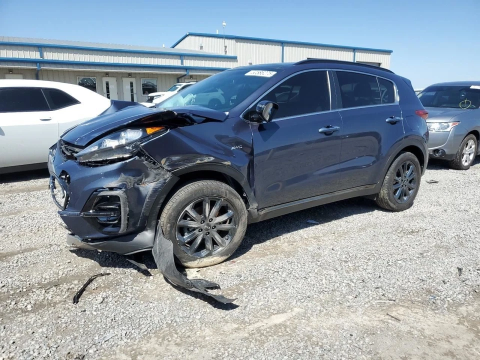 SOLA REPOSABRAZOS DELANTERO SOLO 17-22 SPORTAGE 3571795 Foto 2 de 4