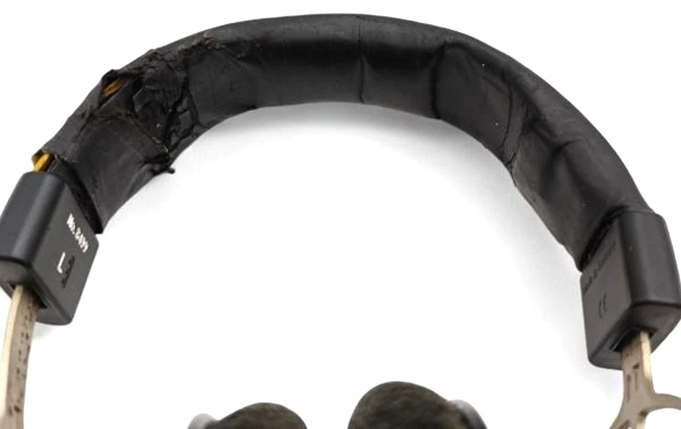 Beyerdynamic T1 1st Gen Wired Audiophile Headphones XLR 4-pin specification - Image 4 of 4