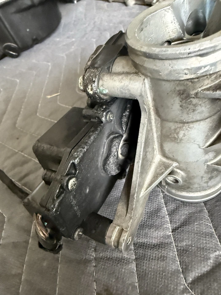 Cuerpos de acelerador Kawasaki Ninja 300 13-17 16163-0746 Foto 3 de 4