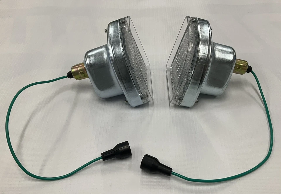 1967 1968 1969 1970 1971 1972 CHEVROLET GMC TRUCK C10 BLAZER BACK UP ASSEMBLY PR - Image 3 of 4