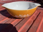 Vintage Pyrex #444 Butterfly Gold Cinderella Nesting Mixing Bowl Large 4 Quart