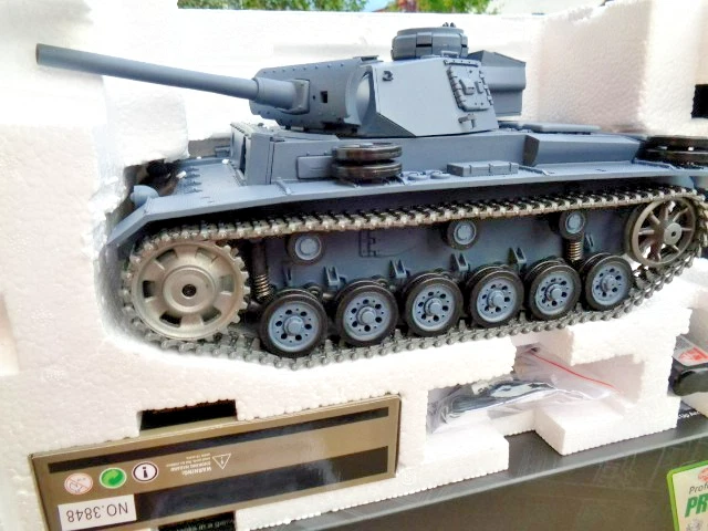 RC  Panzer III Kampfwagen 3 PRO 1:16  V7.0 Metallketten  "Sonderpreis" - Bild 3 von 4