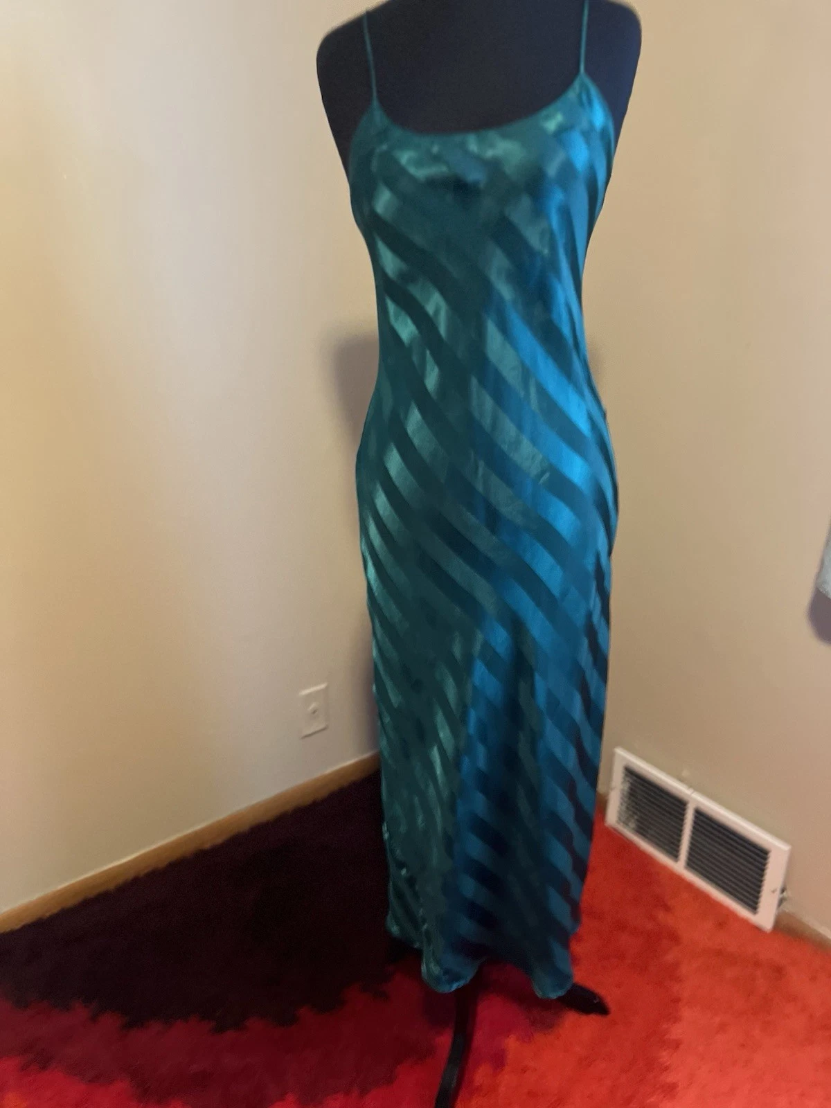 UNDERCOVER Camicia da notte vintage Victorias Secret etichetta oro verde smeraldo raso maxi abito slip S