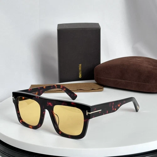 Tom FT0711 Sunglasses Men Square Frame Fashionable Plate Sunglasses Women - Picture 10 of 17