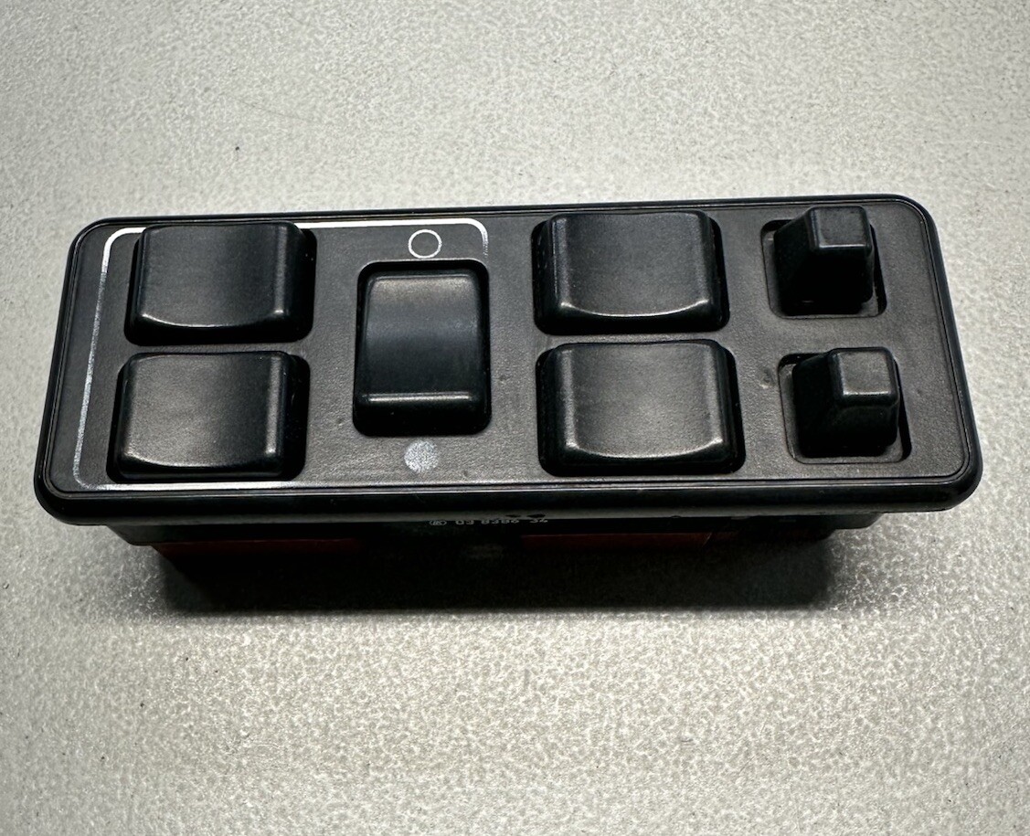 Volvo Power Window Switch Control Button OEM 3544300 740 940 960