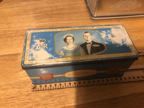 Vintage tins, Cadbury’s , toffees and loads more - Picture 102 of 696