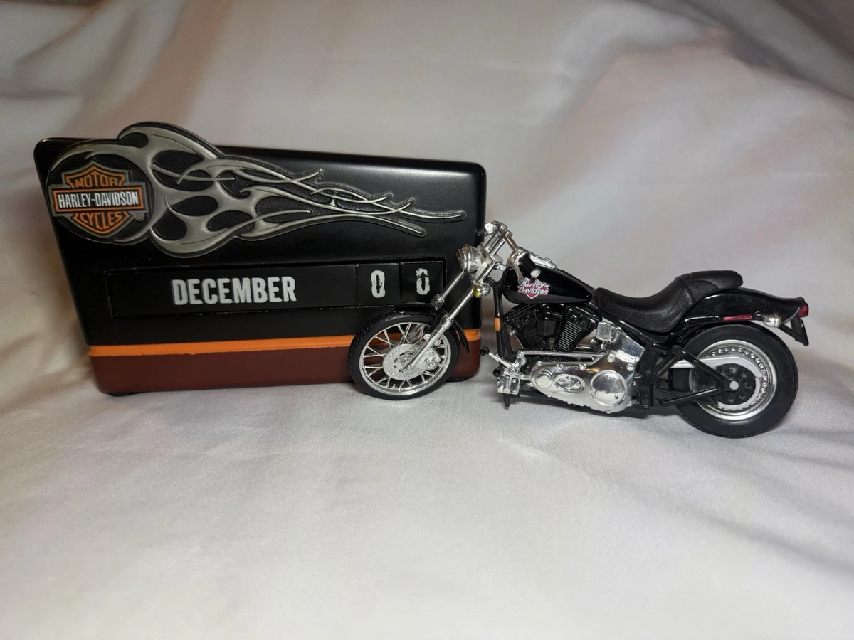 Harley Davidson Calendar In other Harley-Davidson Collectibles for