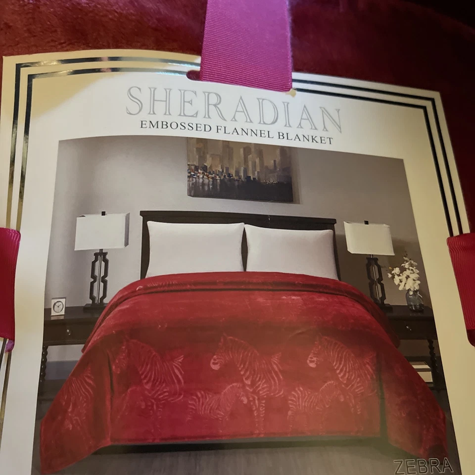 NUEVO CON ETIQUETAS Manta Sheradian Estampado Cebra Rosa Caliente Talla King 108inx90in. Foto 2 de 4