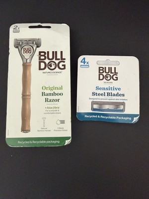 Bulldog Skincare Original Bamboo Razor + 2 refills PLUS 4 Sensitive Refills