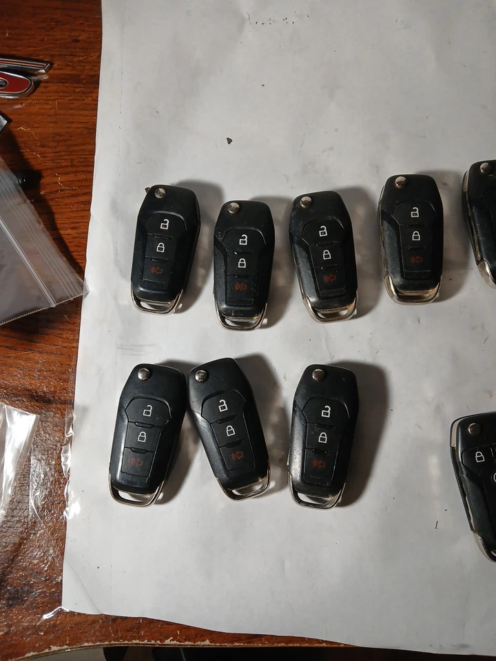 9/3 Botones Y 3/4 Botones Ford OEM Llaves Abatibles Inteligentes Foto 3 de 4