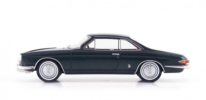 Coupé Chevrolet Corvair Pininfarina Vert Foncé Avenue AVN60110 Voiture Miniature