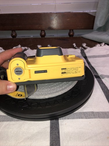 Minolta Weathermatic 35DL Underwater 35mm Film Camera Yellow Un-Tested USZED - Picture 16 of 22