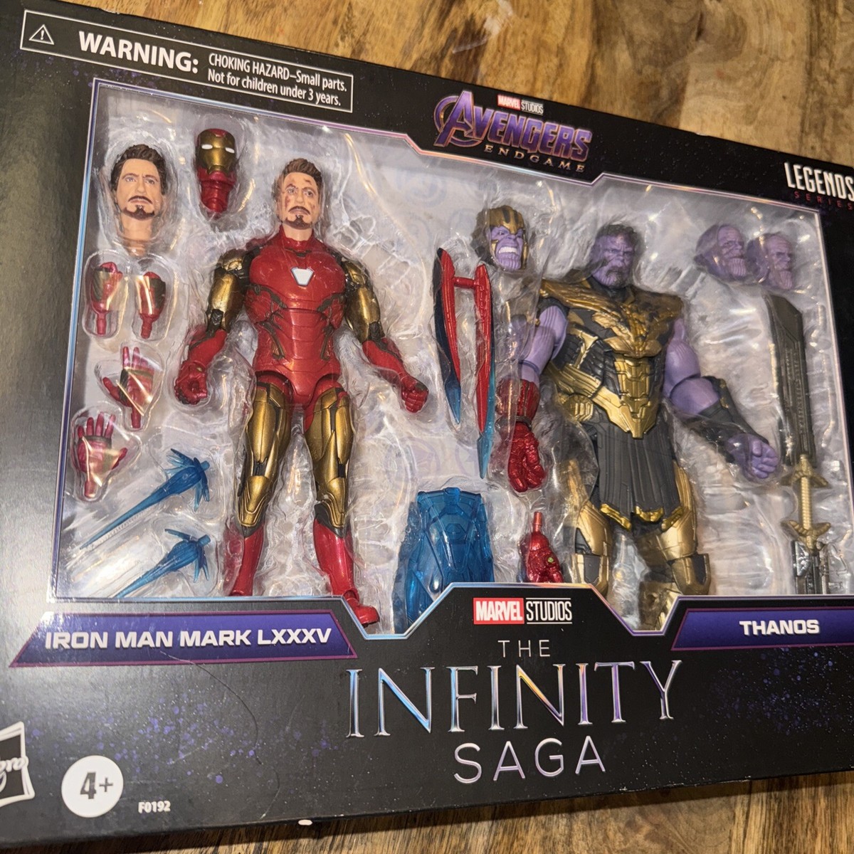 マーベルレジェンド 10 - Iron Man Mark 85 Thanos Marvel Legends Iron Man Mark 85 Vs. Thanos 10 inch Action