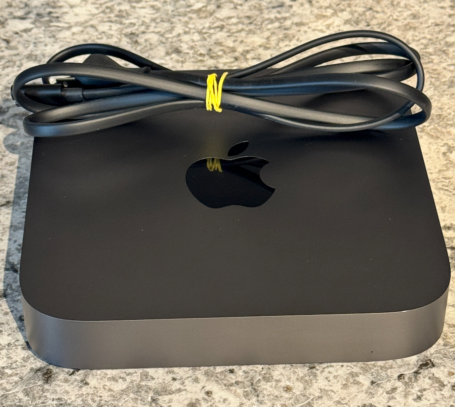 MacMini(2018) スペースグレイ i3/8G/128G/Sonoma②（Apple 2018 Mac 