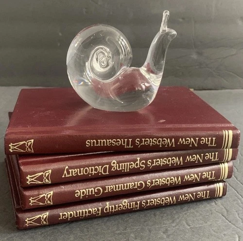 STEUBEN VTG Crystal SNAIL Paperweight Hand Cooler Figurine Signed Art Glass USA