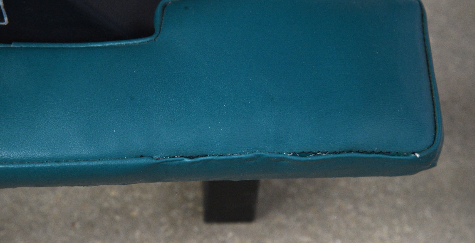 Elite STA Stationary Chiropractic Table w/ 4 Drops