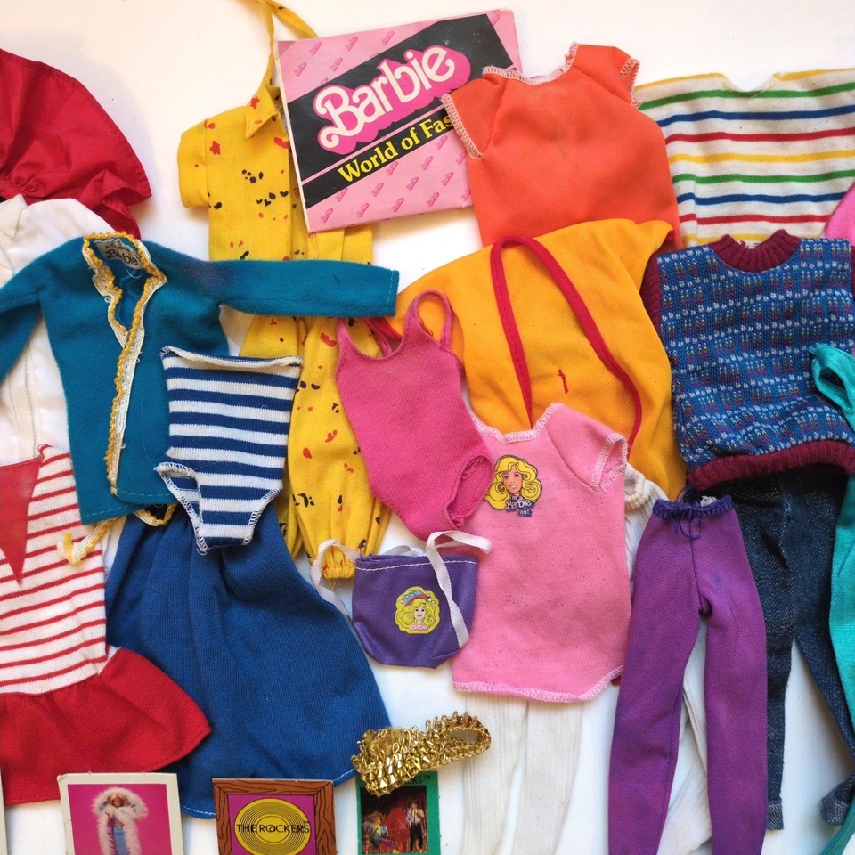 Lote Ropa Muñeca Barbie y Ken Mattel Años 80 De Colección - Vestidos, Faldas, Camisas, Extras Foto 3 de 4
