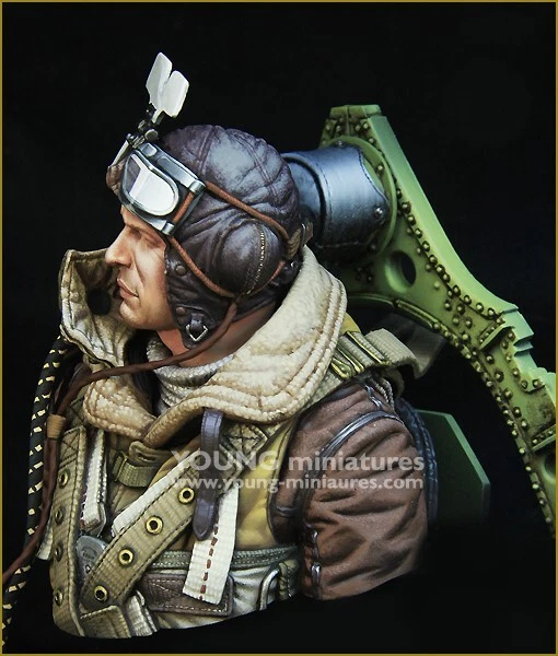 Young Miniatures - RAF Spitfire Mk.l Pilot WWll - 1/10th Resin Bust - YM1868 - Image 4 of 4