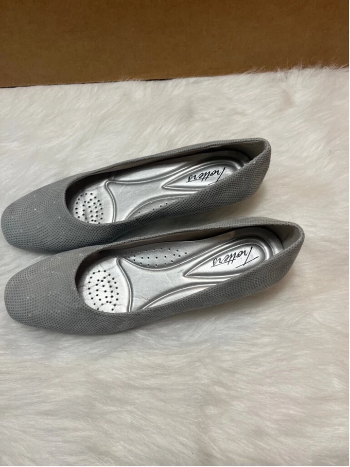 Trotters Lauren 浅灰色楔形休闲鞋女式 8.5 M 码 — 第 4/4 张图片