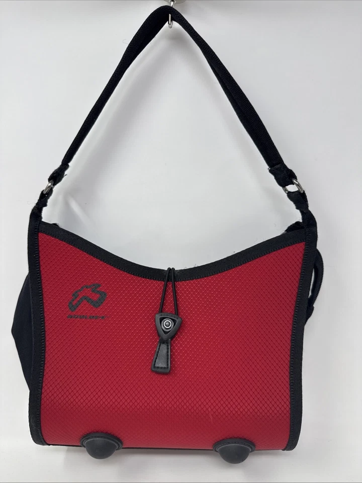 Cartera rígida BOBLBE-E 2004 Suecia roja/negra doble correa pies de bola de goma Foto 2 de 4