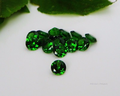 (4mm - 12mm) Round Emerald Green Cubic Zirconia (CZ) AAAAA Excellent Quality