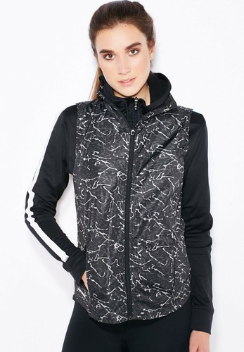 Under Armour Women's Print Layered Up Storm Vest