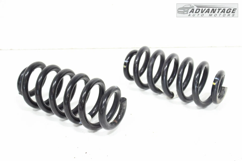 Chevrolet Blazer 2019-2022 AWD juego de muelles helicoidales traseros izquierdo y derecho OEM Foto 2 de 4