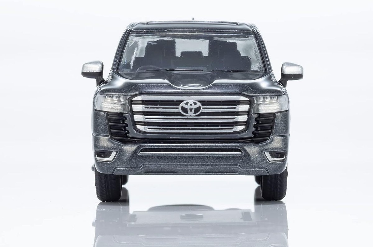 TOYOTA Landcruiser ミニカー 3000個限定 LCD Models 1:64 Toyota Land Cruiser LC300 ZX (Red) Diecast