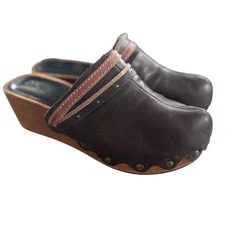 Olukai Dark Brown Leather Scallop Wood Slip On Clog 