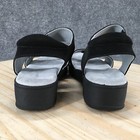 Foto 10 di 18