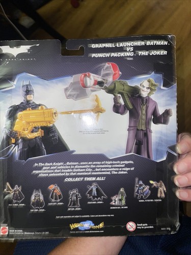 The Dark Knight Grapnel Launcher Batman vs Punch Packing Joker (CosBman404) - Imagen 2 de 4