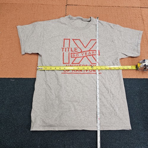University Of Hartford Title IX Mens Graphic T-Shirt Small Gray 1972 50 Years Q0 - Picture 5 of 7