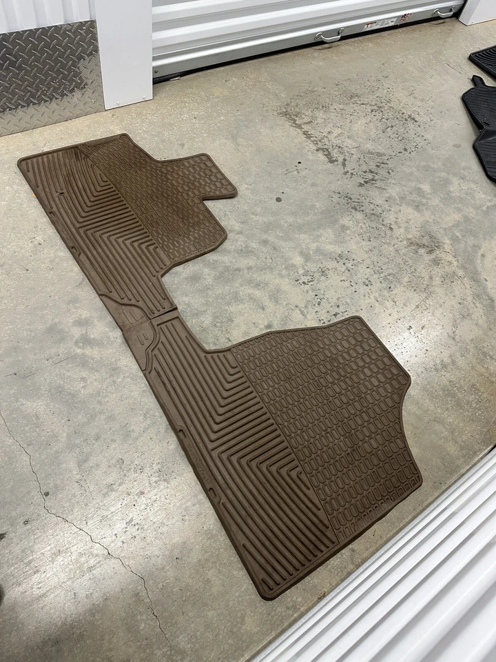 Weathertech W82-LHS Floor Mats for Dodge Caravan VW Routan Chrysler Town Country - Изображение 3 из 4