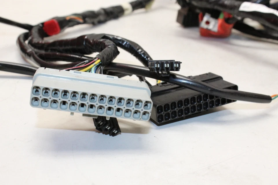 2006 Honda St1300 Main Engine Wiring Harness Motor Wire Loom - Image 3 of 4