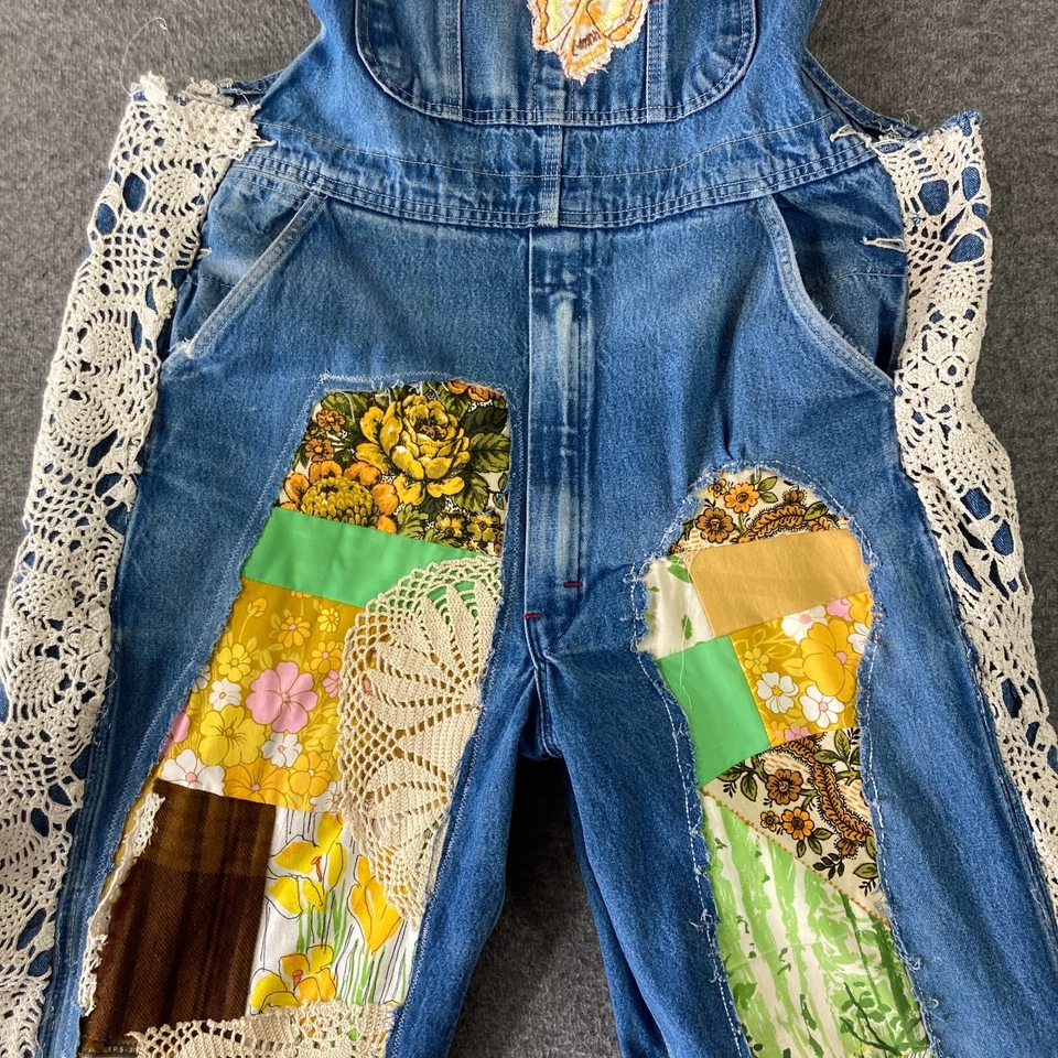 Upcycled Dickies 连体裤女式加 1X 拼布刺绣超大原始下摆 — 第 3/4 张图片