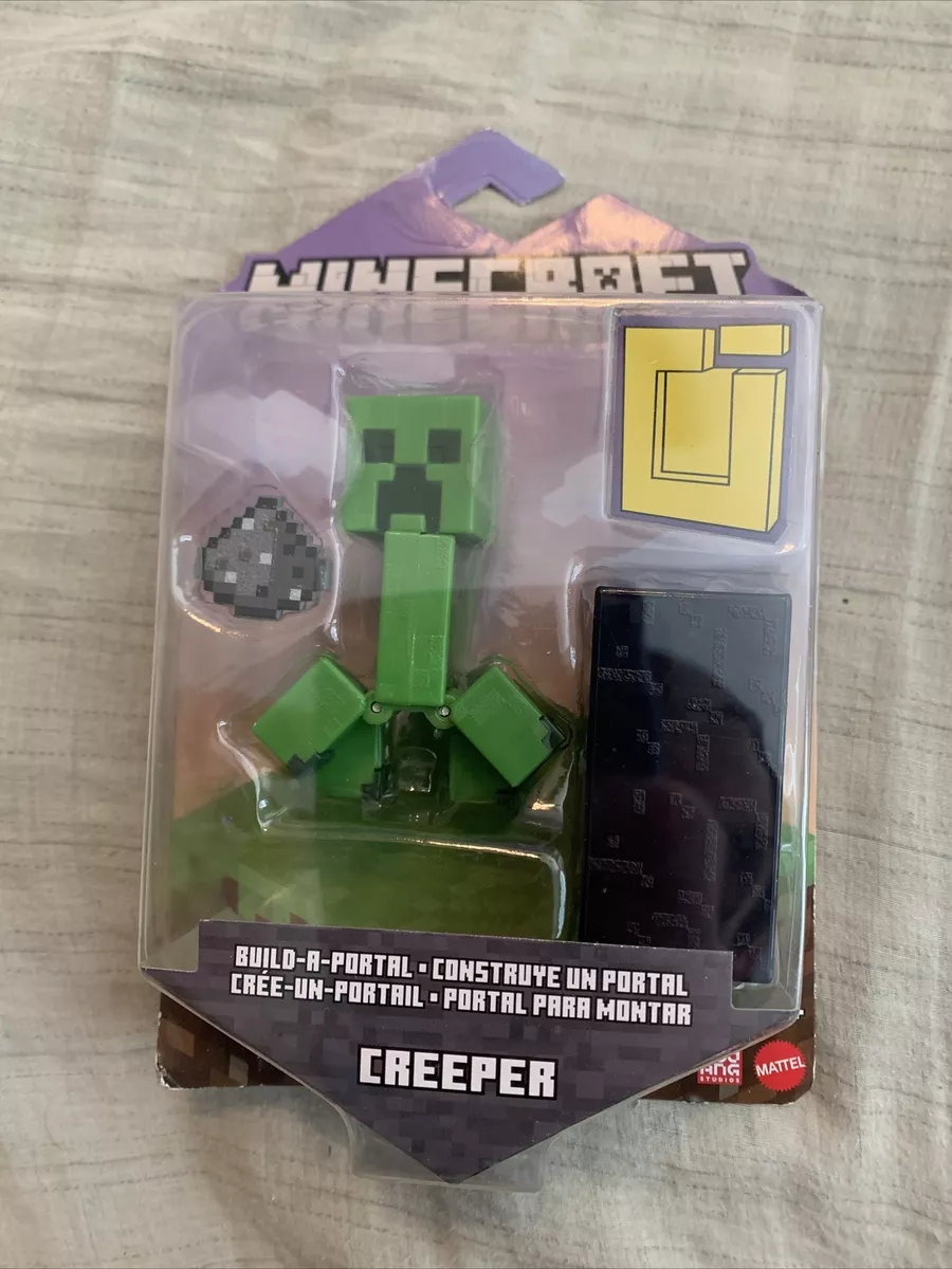 Mattel Minecraft Creeper Action Figure Set with Build-A-Portal, 3 Pieces 