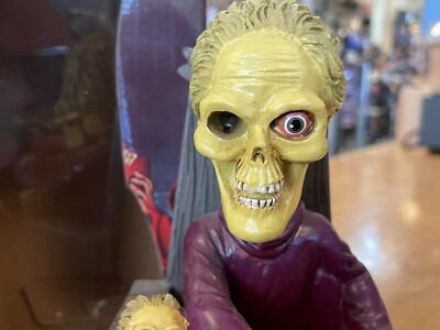 JUGE DEATH BOBBLEHEAD 首振り　ジャッジデス JUGE DEATH BOBBLEHEAD 首振り ジャッジデス Judge Dredd Judge