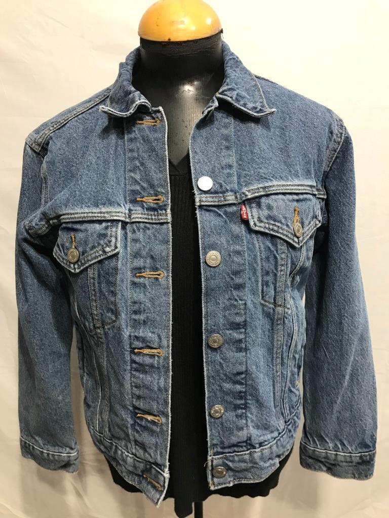 LEVI STRAUSS & CO Blue Denim Trucker JEAN JACKET Womens