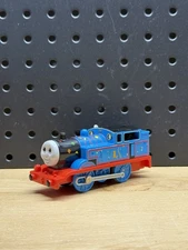THOMAS & Friends Birthday Motorized Trackmaster Train Celebration