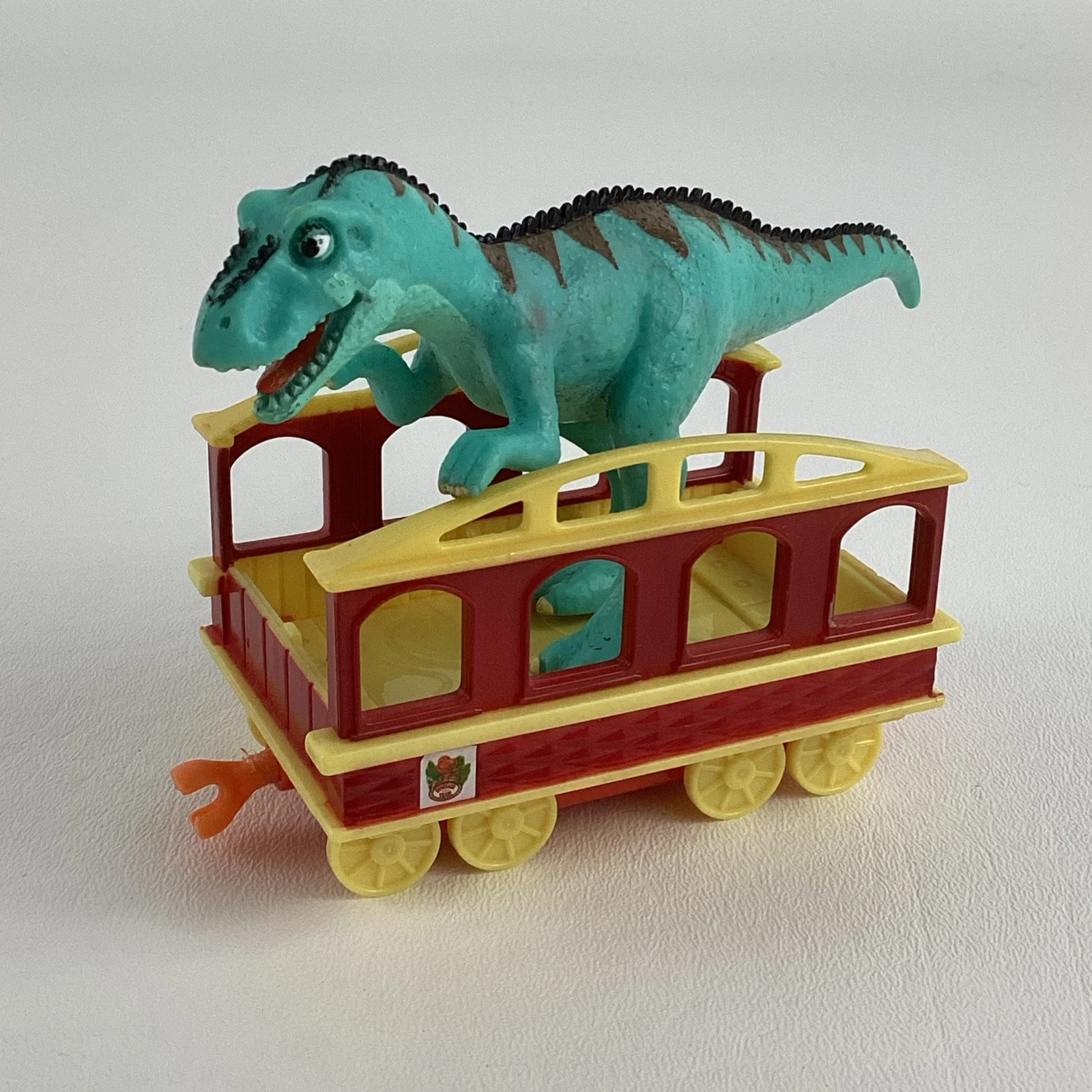 jim-henson ação dinosaur train laura giganotosaurus carro de trem 2012 