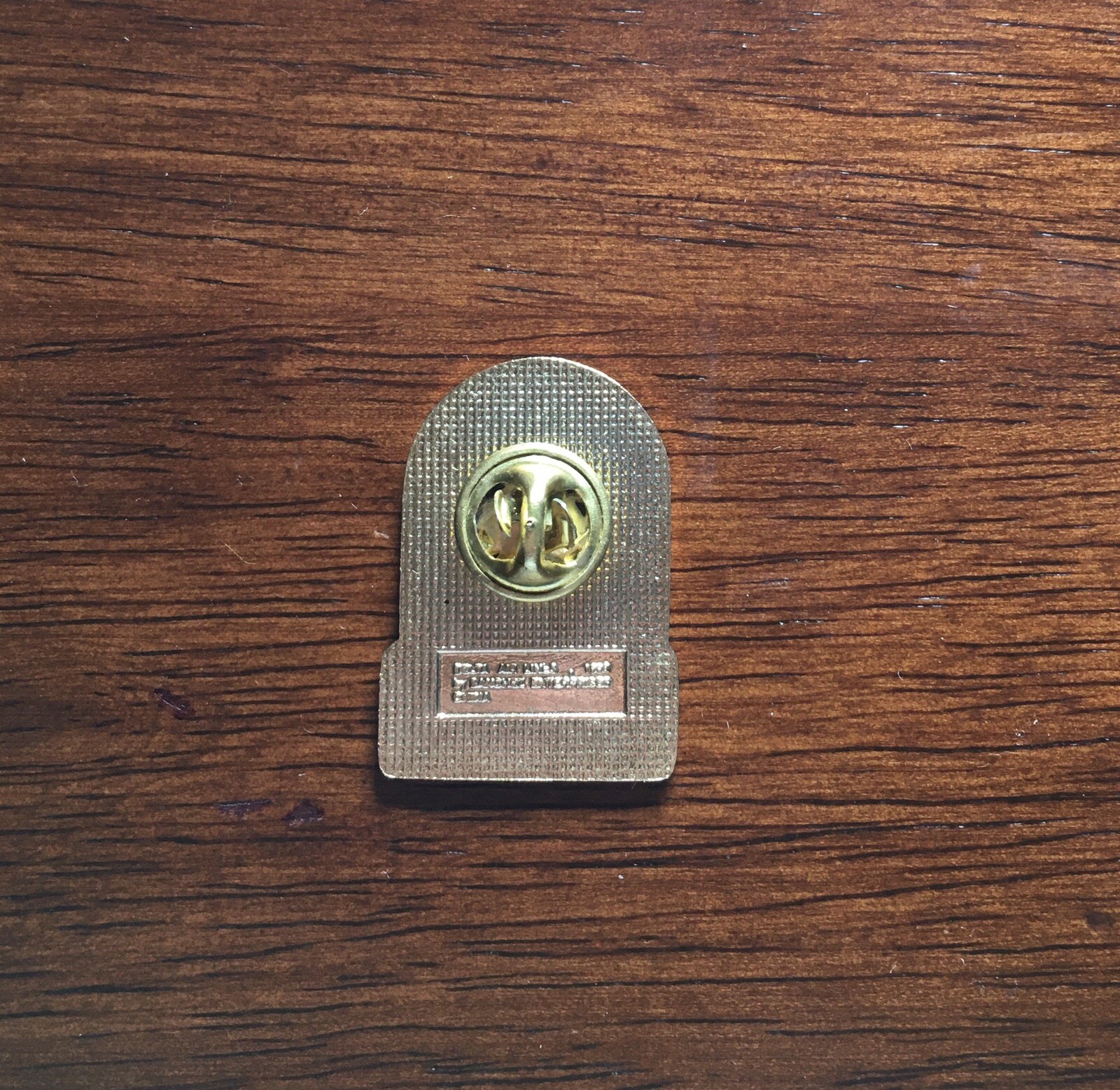 Vintage Delta Air Lines 1999 United Way Employee Worker Lapel Pin Collectible