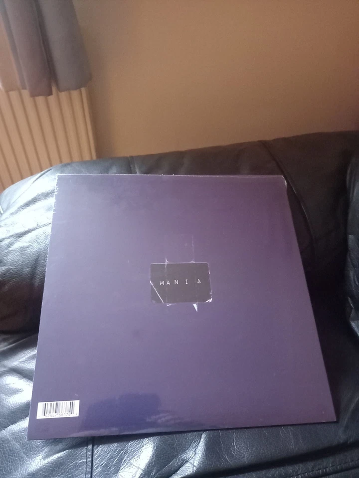 Fall Out Boy - Mania - Limited "Swirl" Coloured Vinyl - 2018 Release - SEALED - Image 2 of 3