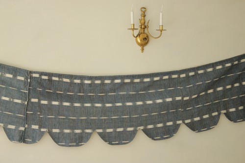 Antiker langer Ikat gesteppter Volant Textil uni Leinenrücken 18. Jahrhundert 201 Zoll - Bild 4 von 11