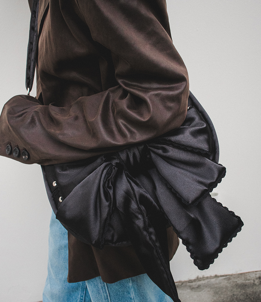 IUGAMAKARAS] IUGA Laced Ribbon Shoulder Bag (Black) / FEDEX