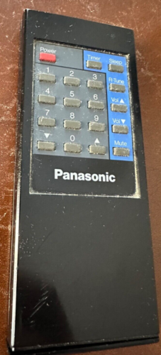 20'' Panasonic crt tv retro gaming with working remote - Picture 8 of 8