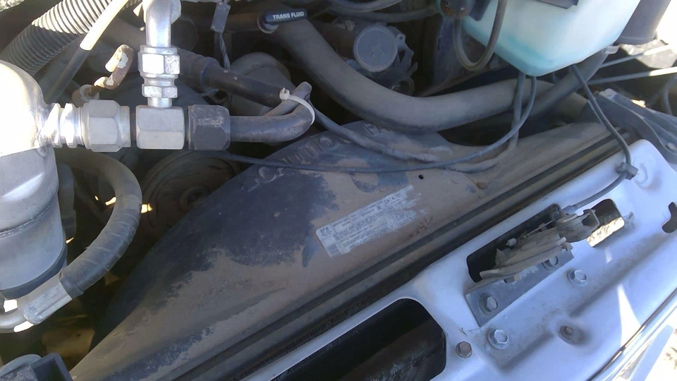 1989 Chevy G20 Van радиатор охлаждения вентилятор плащ оригинальный пластиковый корпус 5,0 л - Изображение 4 из 4