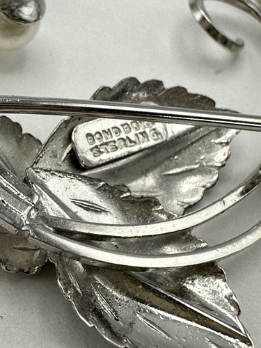 BOND BOYD Sterling Silver Vintage Floral Leafs & Pearls Pin Brooch - Picture 3 of 5
