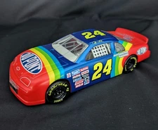 Action NASCAR 1996 Jeff Gordon Chevy Monte Carlo DuPont Diecast 1/24 Scale