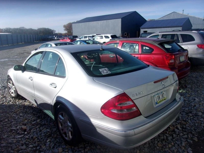 Pinza de pasajero tipo 211 trasera E350 para 03-09 MERCEDES CLASE E 426271 Foto 4 de 4