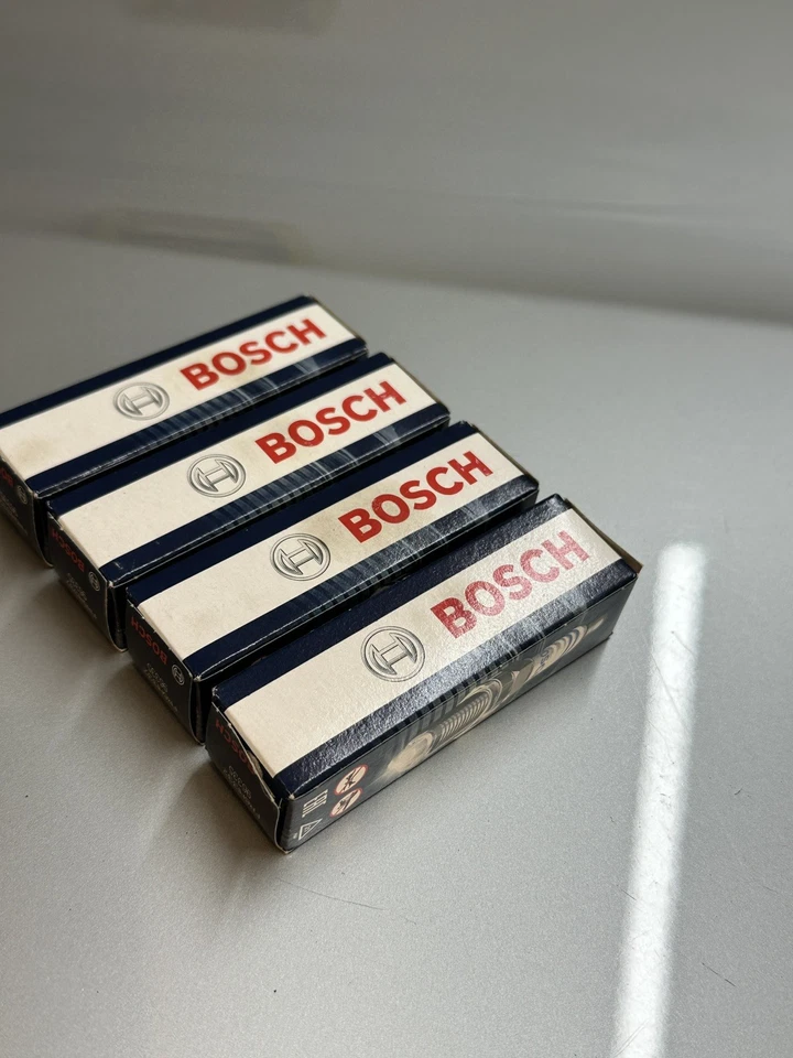 4x Spark Plug Bosch 242240665 	FR 6 HI 332 / 96335 Fits A3 Golf Leon Rapid 05-18 - Image 3 of 4